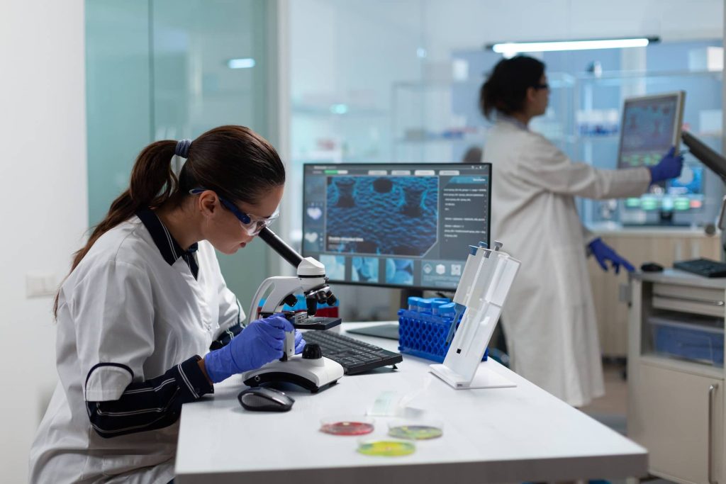 specialist-biologist-researcher-analyzing-biomedic-2026-01-08-02-23-51-utc